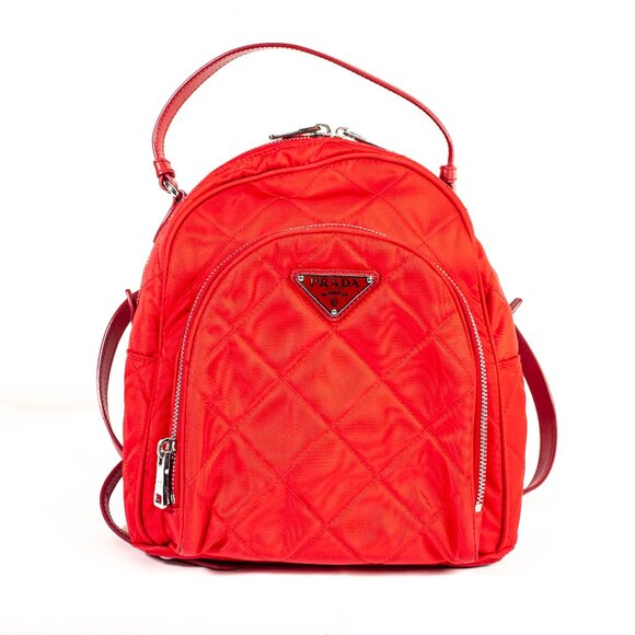 Authentic Ladies Red Prada Quilted Tesstuto Impuntu Mini Backpack - Picture 1 of 15
